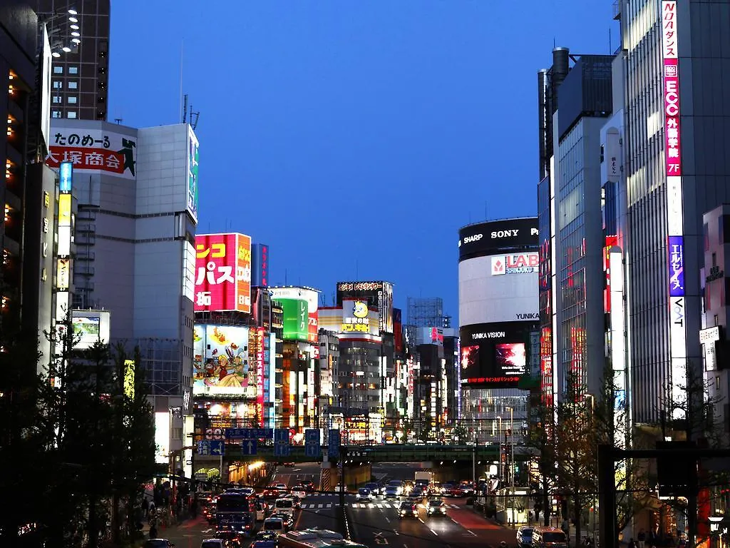 ***  Apa Hotel Shinjuku Kabukicho Tower Tokyo Japan