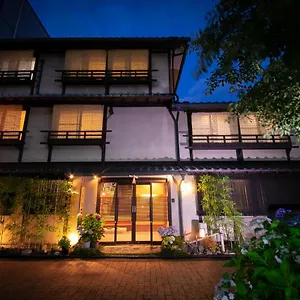 *** Ryokan Ohanabo Japonya